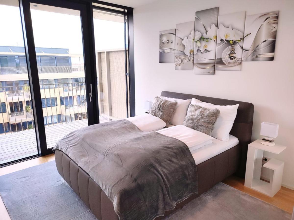 Panorama Apartment Vienna - Free Parking, Sauna & Fitness Exterior foto